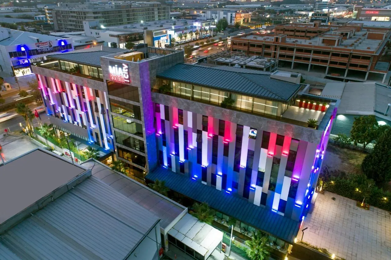 Mia City Hotel Smirne